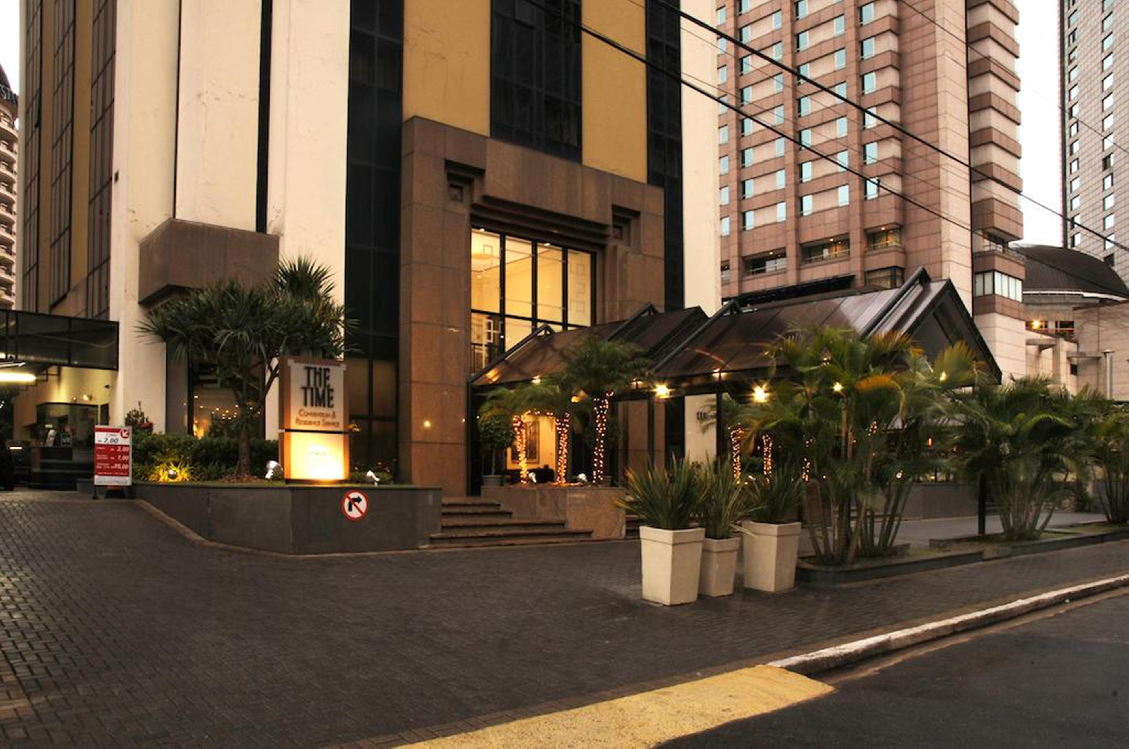 Hotel Bristol The Time Berrini 4*